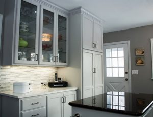 Simple Small Modern Kitchen